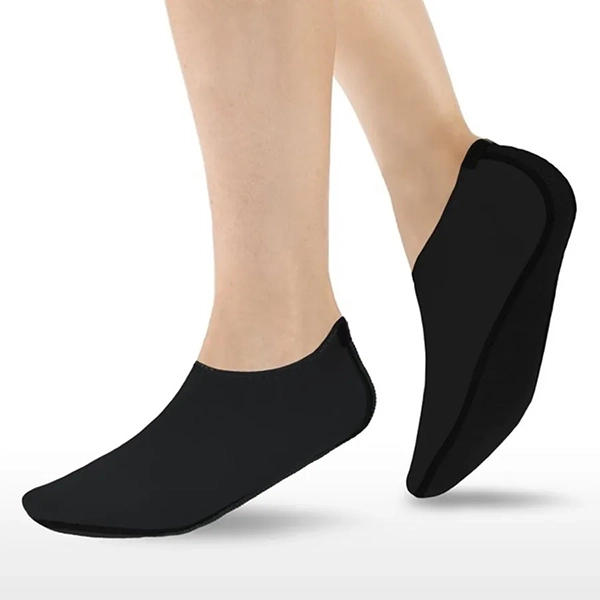 scarpe da acqua, scarpe da nuoto, scarpe acquatiche, calzini acquatici, calzini da acqua, calzini da nuoto, scarpe da acqua slip on, calzini da immersione, scarpe da acqua a piedi nudi