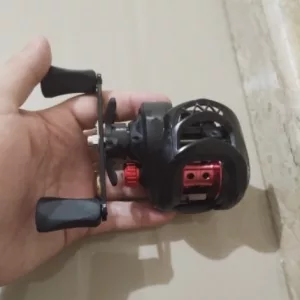 Mulinello da pesca Baitcasting ricevuto dal cliente Harper.