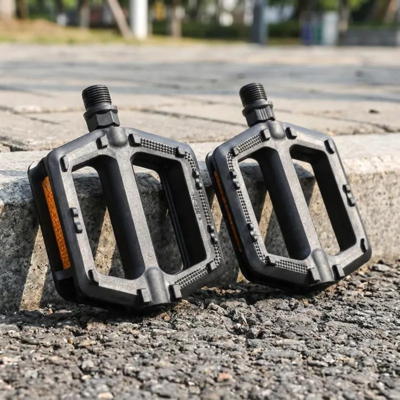bicycle pedals