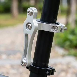 Adattatore per portaborraccia da bicicletta